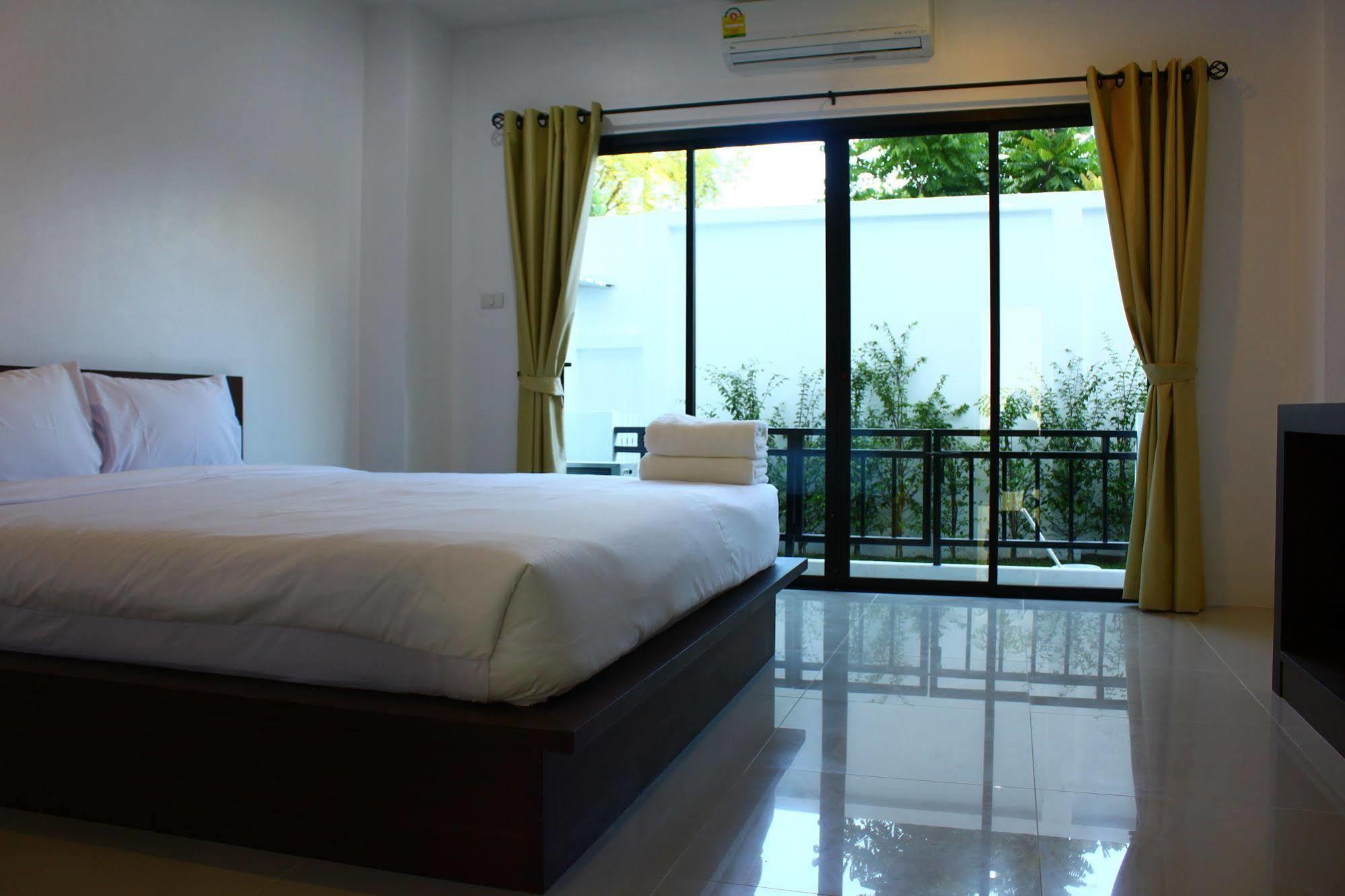 Pk Residence Phuket Bagian luar foto